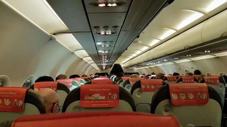 Delta and YouTube Partner for Ad-Free In-Flight Content